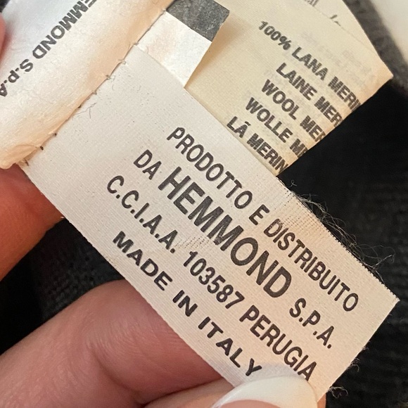 Valentino Maglia Gray Wool V-neck Sweater *flaw* Size Large 2983 - Picture 9 of 16